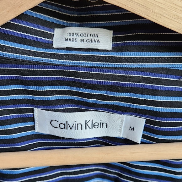 Men's Calvin Klein Striped Button Shirt Size Med - Picture 11 of 12
